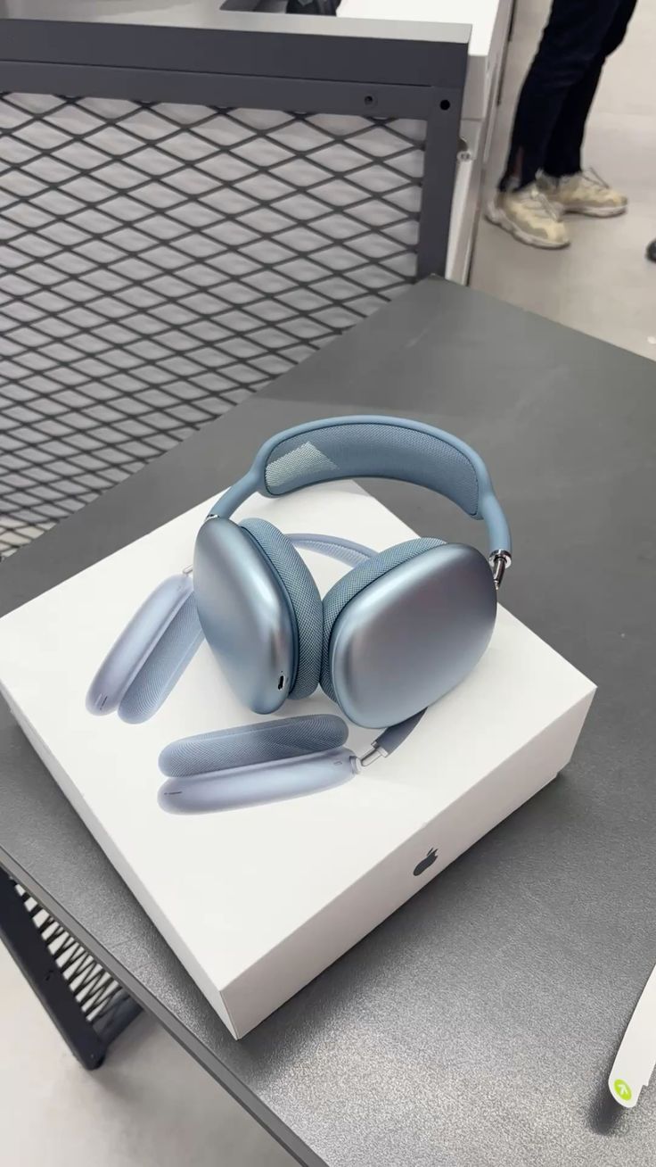 AirPods Max | Sky Blue